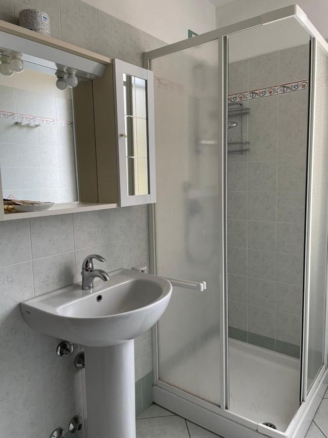 Serravalle Sesia Casa Azzurra Camere المظهر الخارجي الصورة