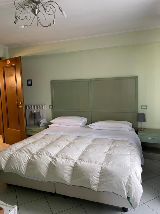 Serravalle Sesia Casa Azzurra Camere المظهر الخارجي الصورة