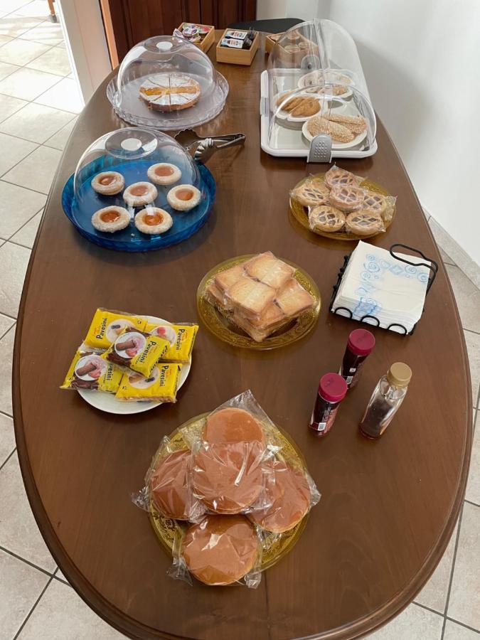 Serravalle Sesia Casa Azzurra Camere المظهر الخارجي الصورة